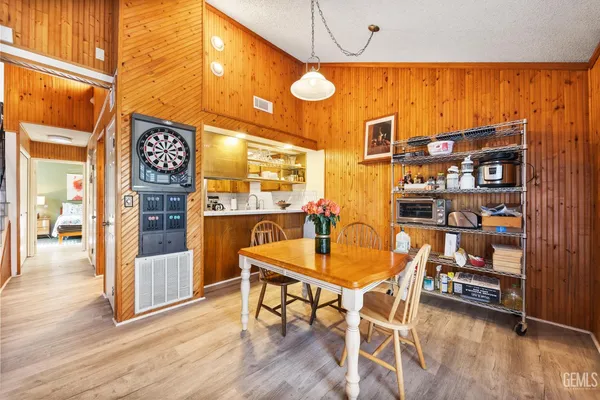 $233,500 | Undisclosed Address, Bakersfield, CA 93309