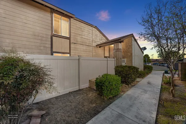 $233,500 | Undisclosed Address, Bakersfield, CA 93309