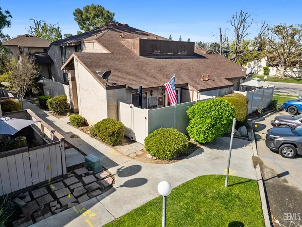 $233,500 | Undisclosed Address, Bakersfield, CA 93309