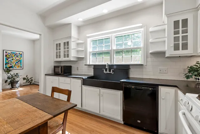 $1,195,000 | 433 Fogler Road, Bremen, ME 04551