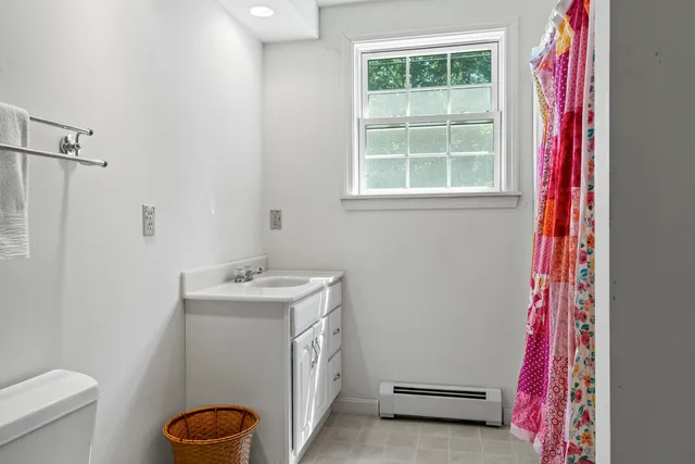 $1,195,000 | 433 Fogler Road, Bremen, ME 04551