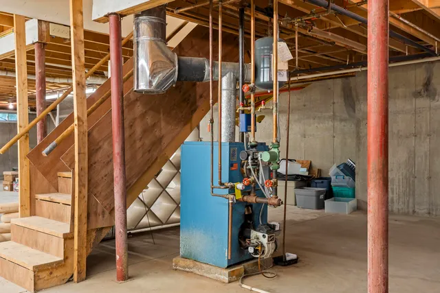 $1,195,000 | 433 Fogler Road, Bremen, ME 04551