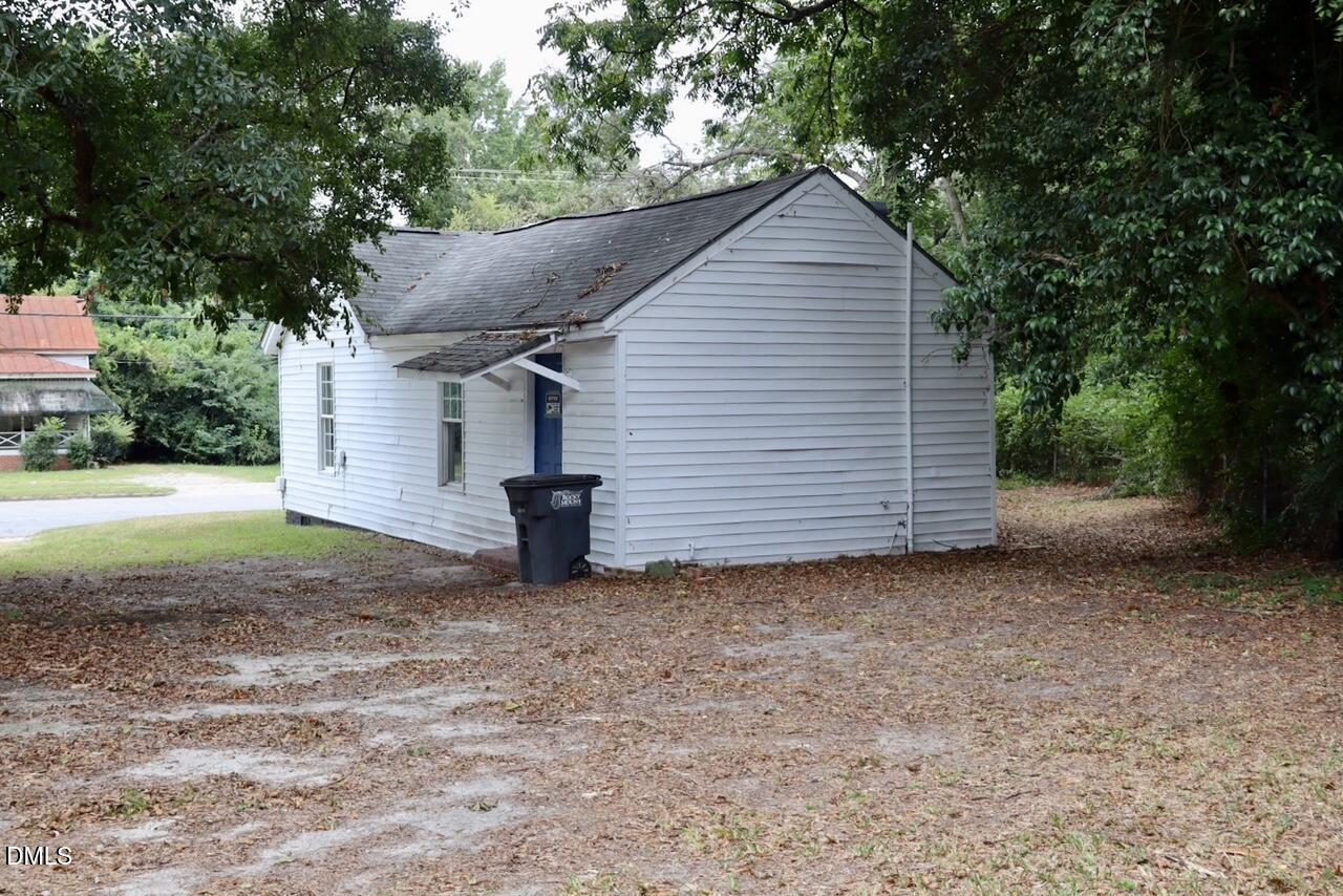 240 East Raleigh Boulevard Rocky Mount, NC 27801 - Photo 21 of 23 a view of a house with backyard
