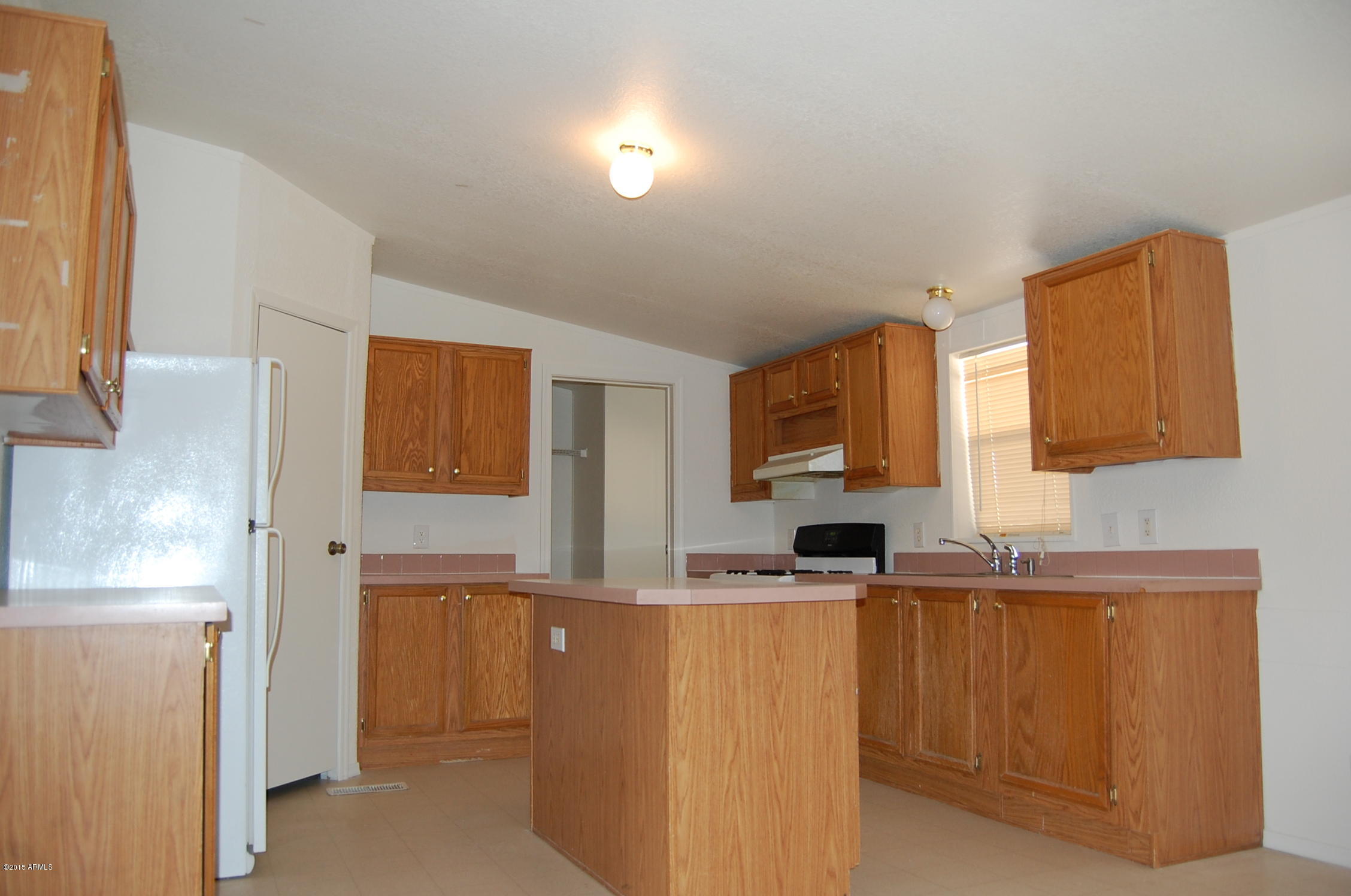 1028 East Irvine Road Phoenix, AZ 85086 - Photo 19 of 22 2015-04-22 15.24.26