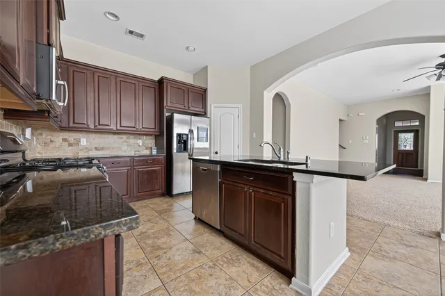 $2,199 | 4930 Ginger Bluff Trail, Katy, TX 77494