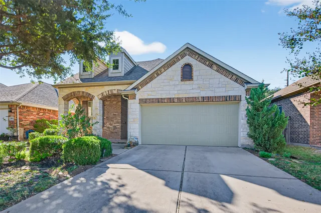 $2,199 | 4930 Ginger Bluff Trail, Katy, TX 77494