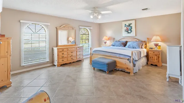 $350,000 | 505 Corpus Christi Drive, Houma, LA 70360