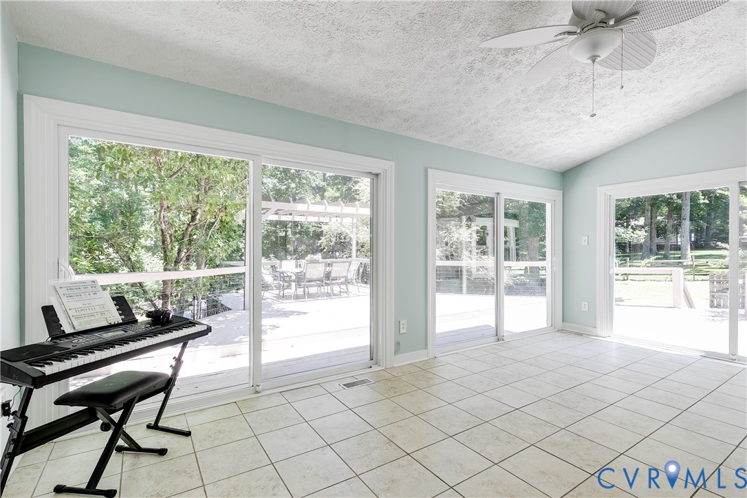 1107 Royal Ridge Road Midlothian, VA 23114 - Photo 23 of 47