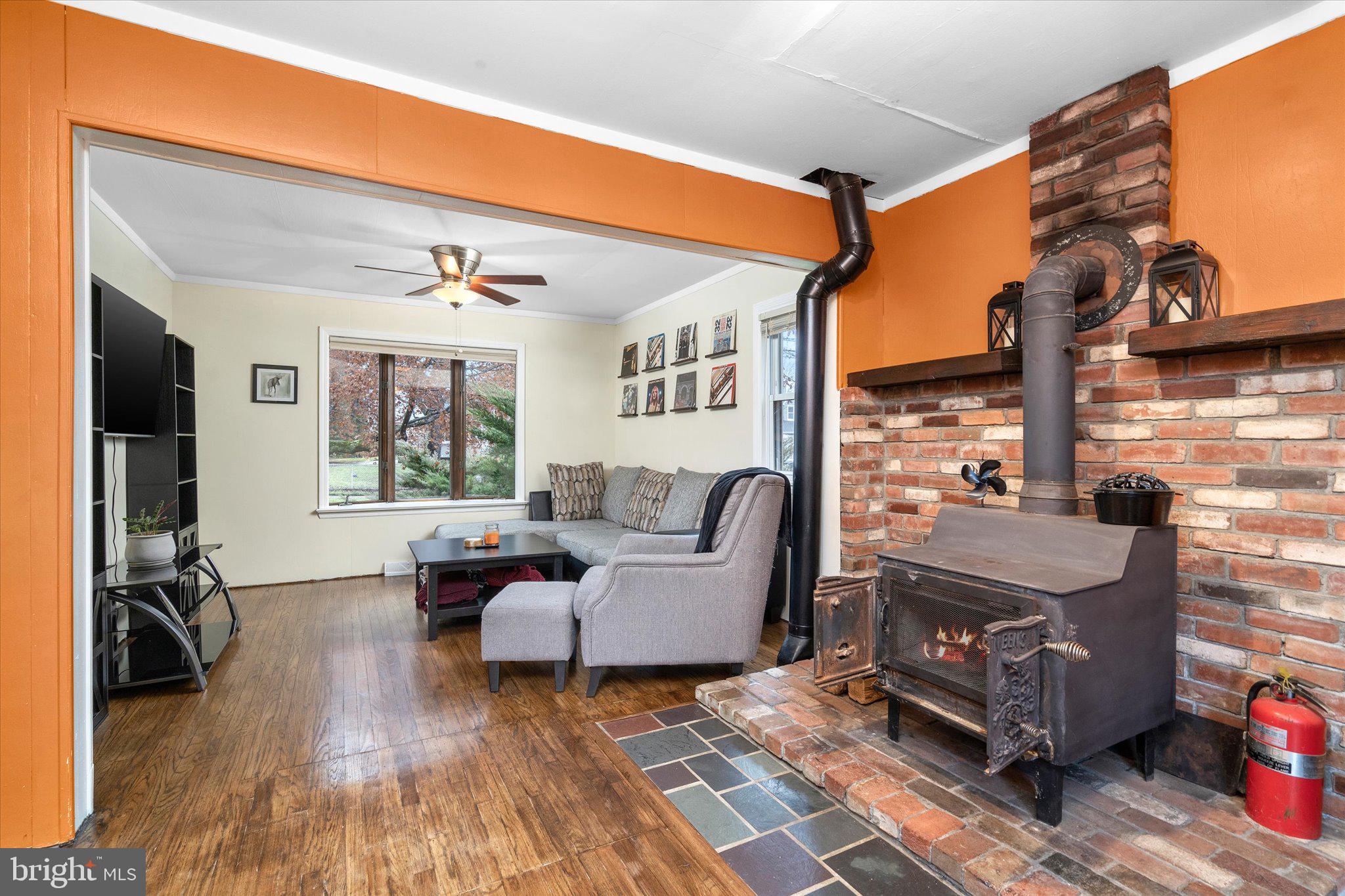 310 Wynnewood Road Ewing, NJ 08628 - Photo 14 of 29