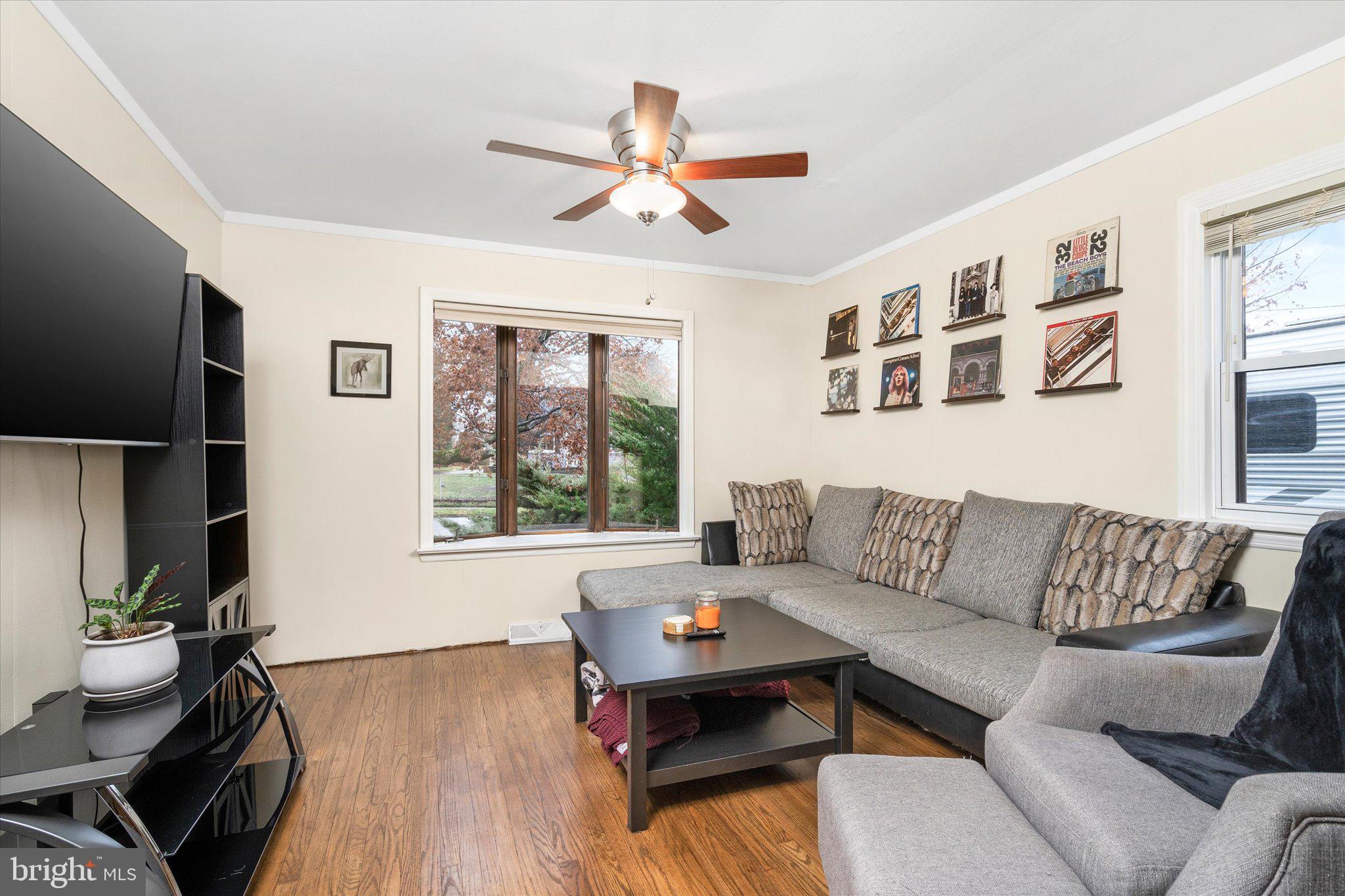 310 Wynnewood Road Ewing, NJ 08628 - Photo 15 of 29