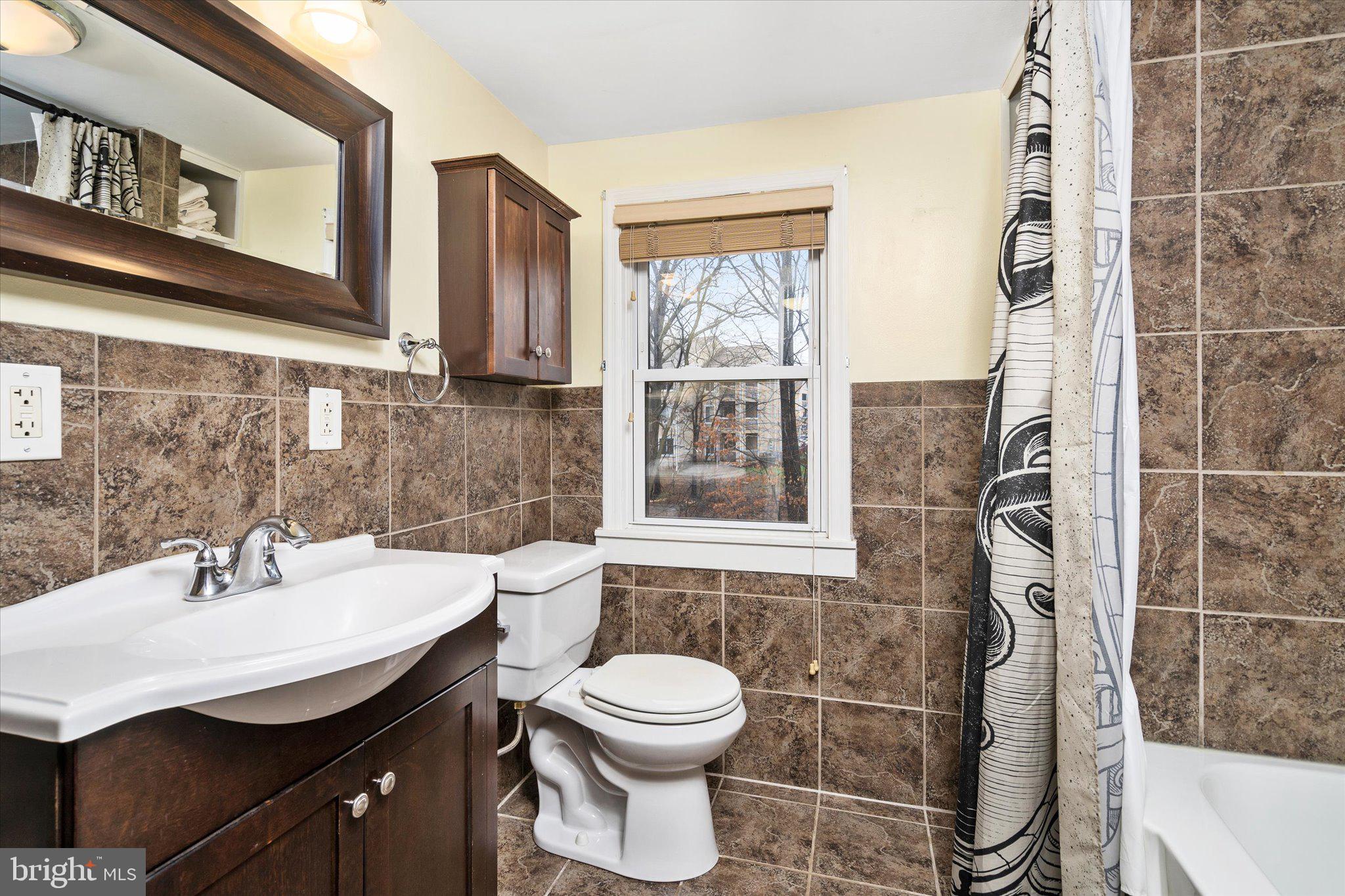 310 Wynnewood Road Ewing, NJ 08628 - Photo 18 of 29
