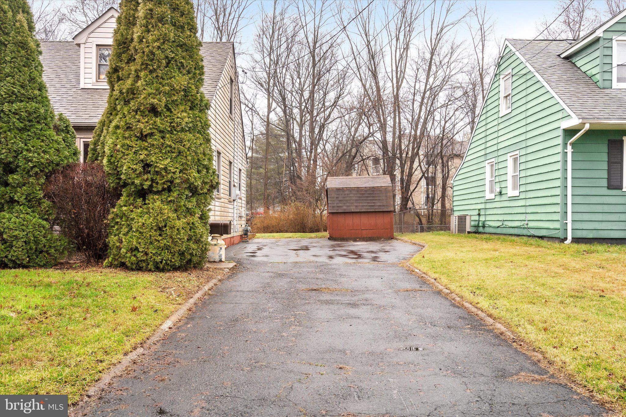 310 Wynnewood Road Ewing, NJ 08628 - Photo 27 of 29