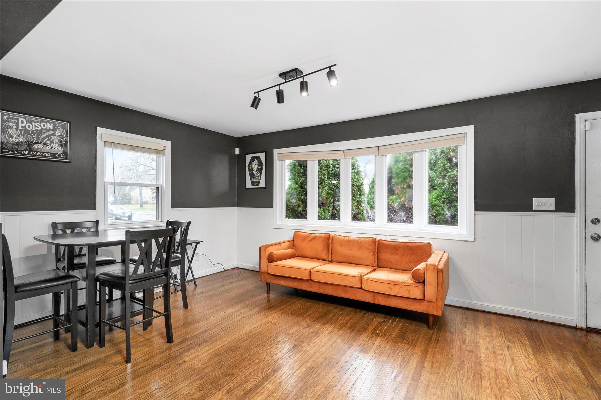 310 Wynnewood Road Ewing, NJ 08628 - Photo 5 of 29