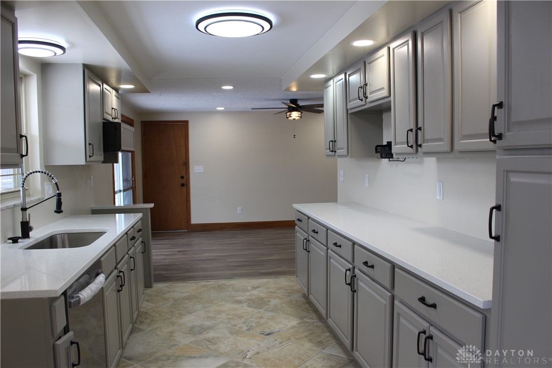6827 Alter Road Dayton, OH 45424 - Photo 27 of 70 Gallery Image 27