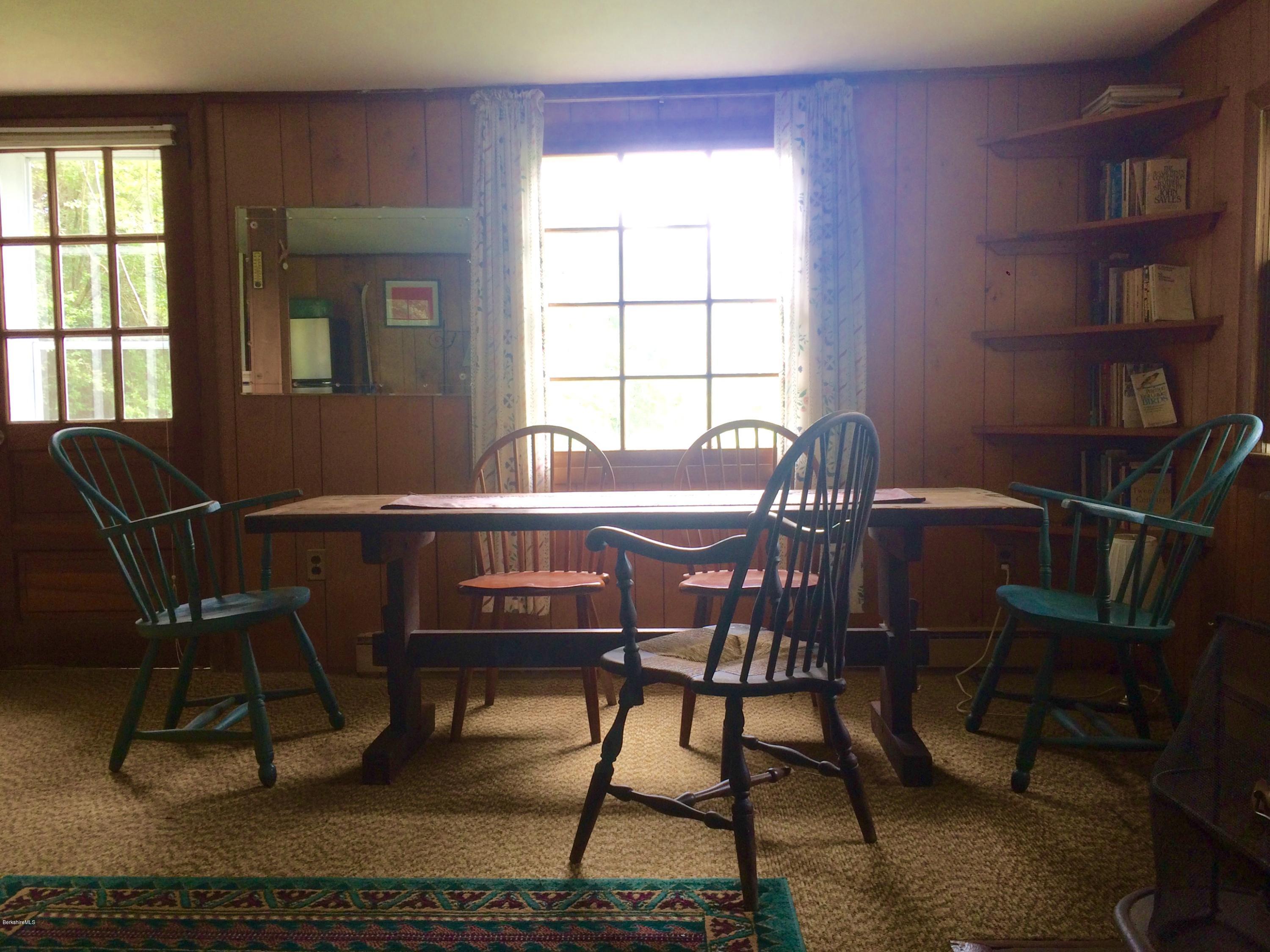 333 Main Road Monterey, MA 01245 - Photo 5 of 13 Dining area