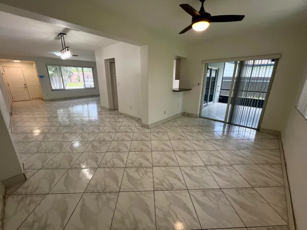 $3,500 | 8640 Wilshire Drive, Miramar, FL 33025