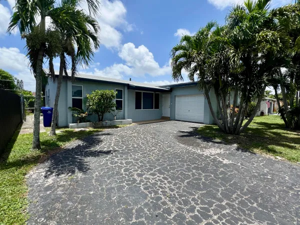 $3,500 | 8640 Wilshire Drive, Miramar, FL 33025