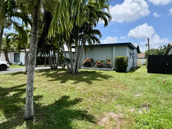 $3,500 | 8640 Wilshire Drive, Miramar, FL 33025