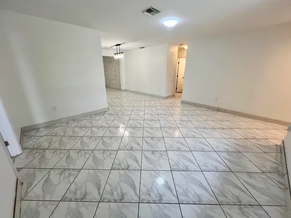 $3,500 | 8640 Wilshire Drive, Miramar, FL 33025