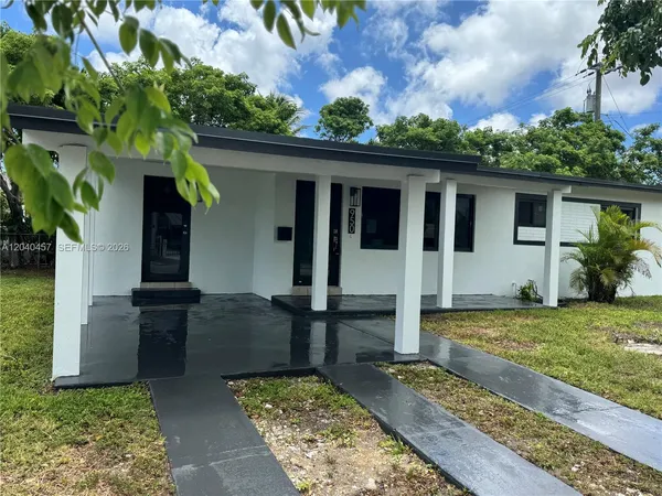 $3,375 | Essex Village, Hialeah, FL 33010