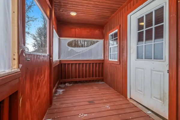 $324,999 | 9055 Kellogg Drive, Reading, MI 49274