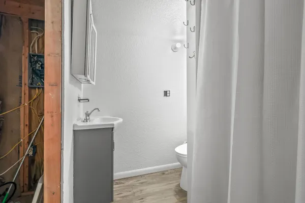 $324,999 | 9055 Kellogg Drive, Reading, MI 49274