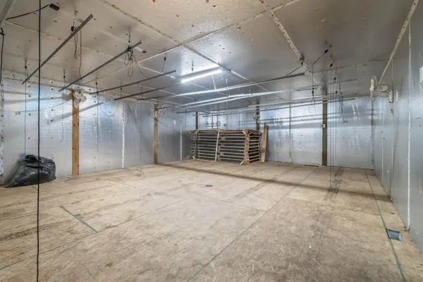 $324,999 | 9055 Kellogg Drive, Reading, MI 49274