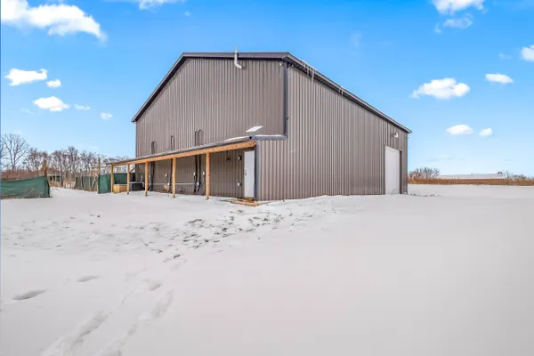 $324,999 | 9055 Kellogg Drive, Reading, MI 49274