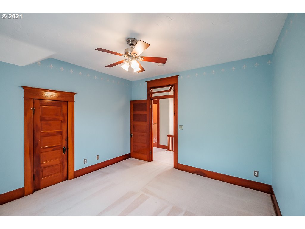 633 Southwest Washington Street Albany, OR 97321 - Photo 15 of 32 Gallery Image 15