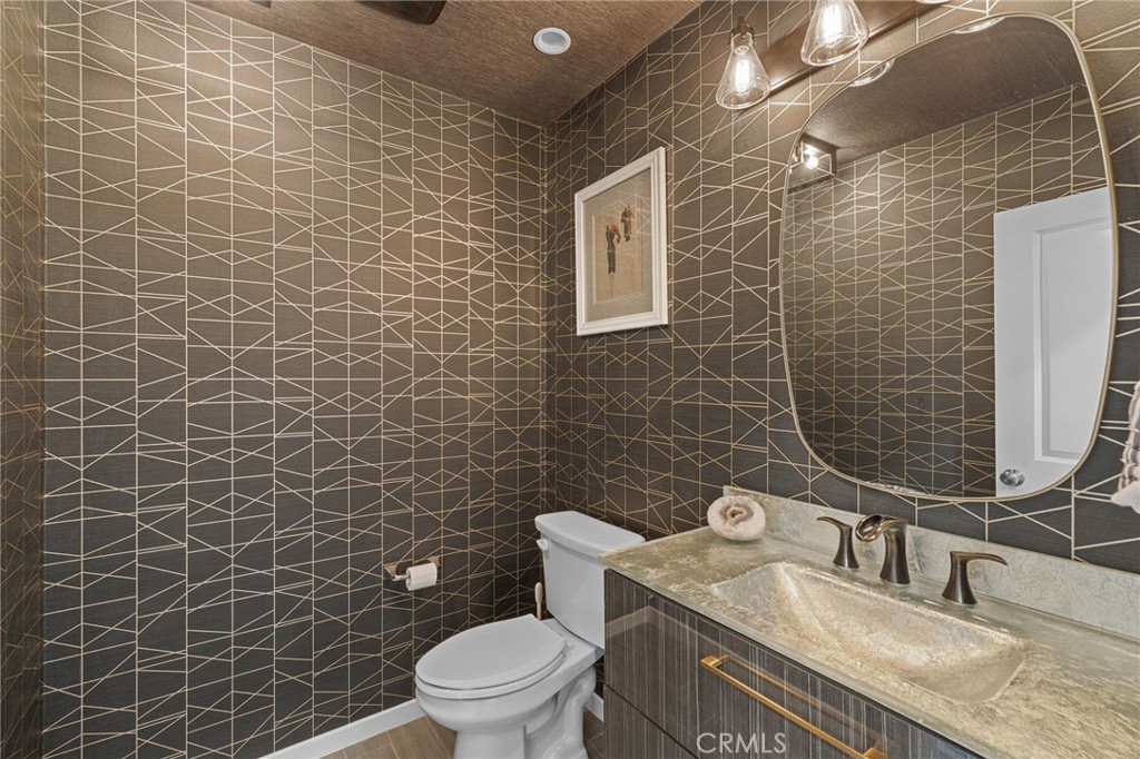 214 Elkhorn Irvine, CA 92618 - Photo 15 of 52