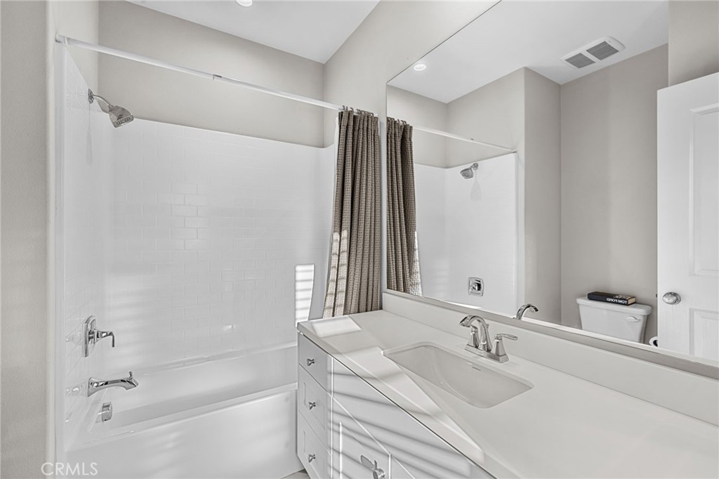 214 Elkhorn Irvine, CA 92618 - Photo 19 of 52