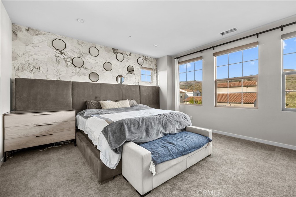 214 Elkhorn Irvine, CA 92618 - Photo 21 of 52