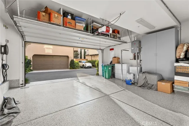 $1,475,000 | 214 Elkhorn, Irvine, CA 92618