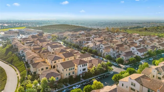 $1,475,000 | 214 Elkhorn, Irvine, CA 92618