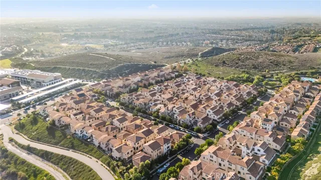 $1,475,000 | 214 Elkhorn, Irvine, CA 92618