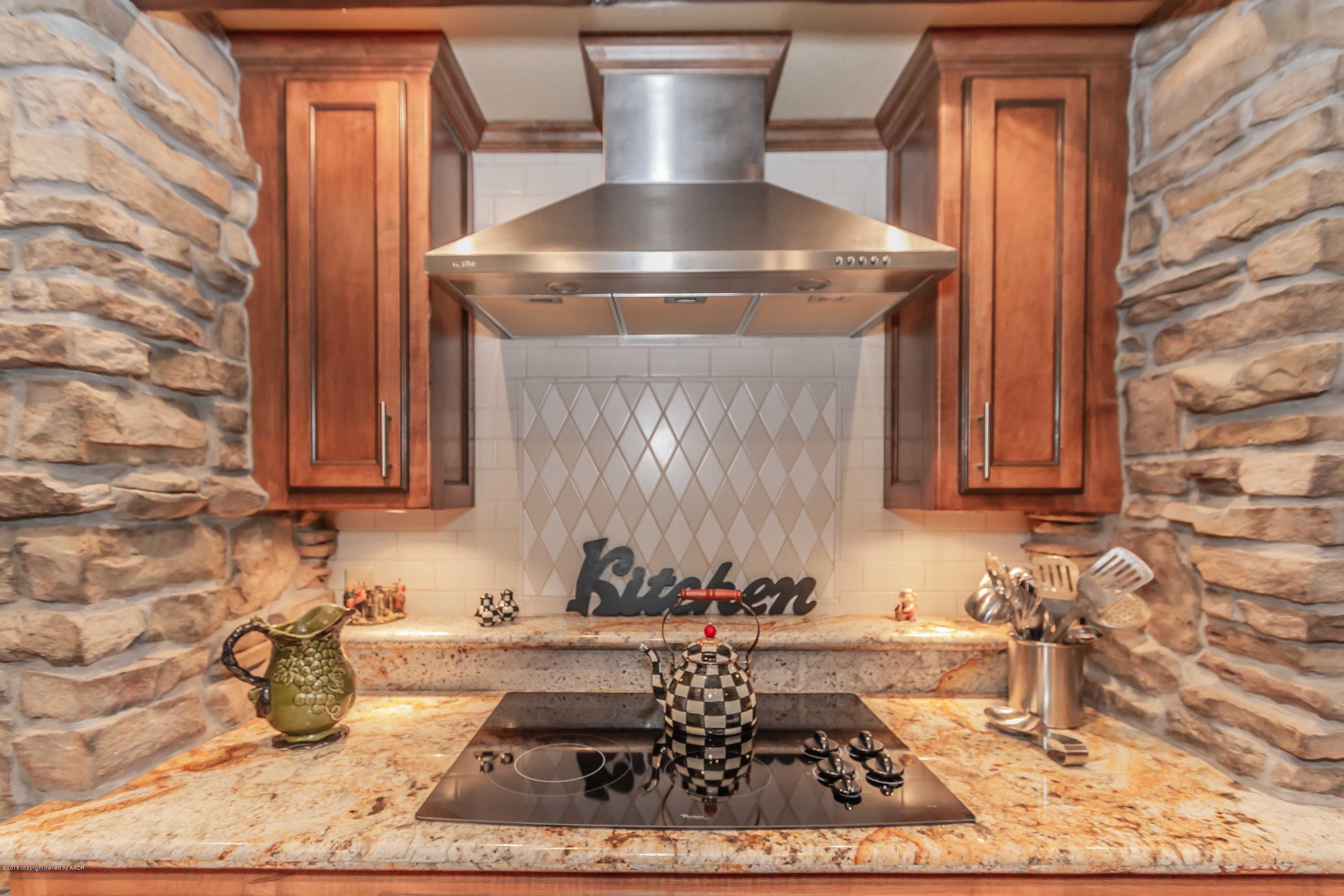 9000 Dove Road Canyon, TX 79015 - Photo 14 of 49 KITCHEN VIEW 4