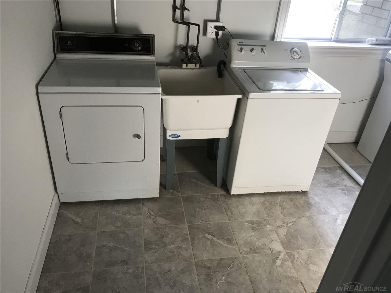 74955 Omo Road Armada, MI 48005 - Photo 15 of 19
