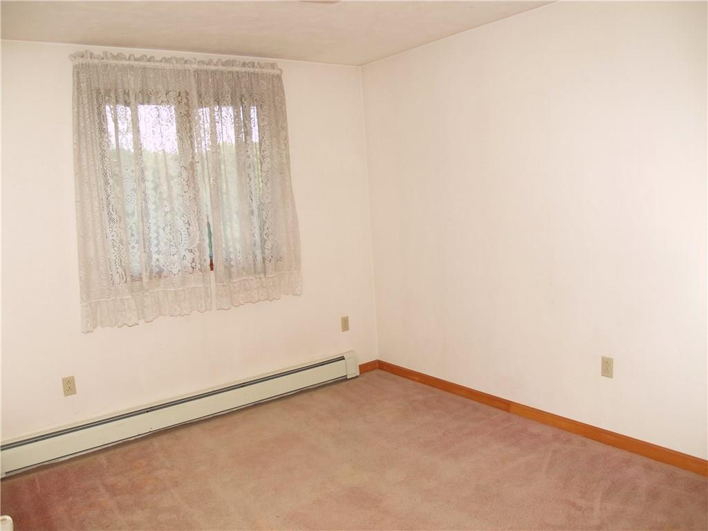 556 Cecil-Henderson Road Cecil, PA 15321 - Photo 11 of 23