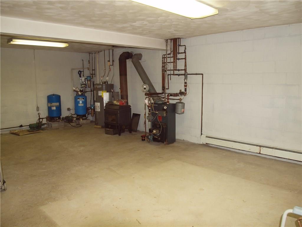 556 Cecil-Henderson Road Cecil, PA 15321 - Photo 14 of 23