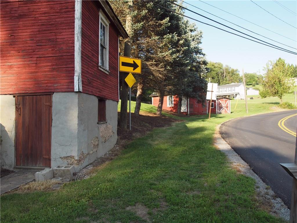 556 Cecil-Henderson Road Cecil, PA 15321 - Photo 16 of 23