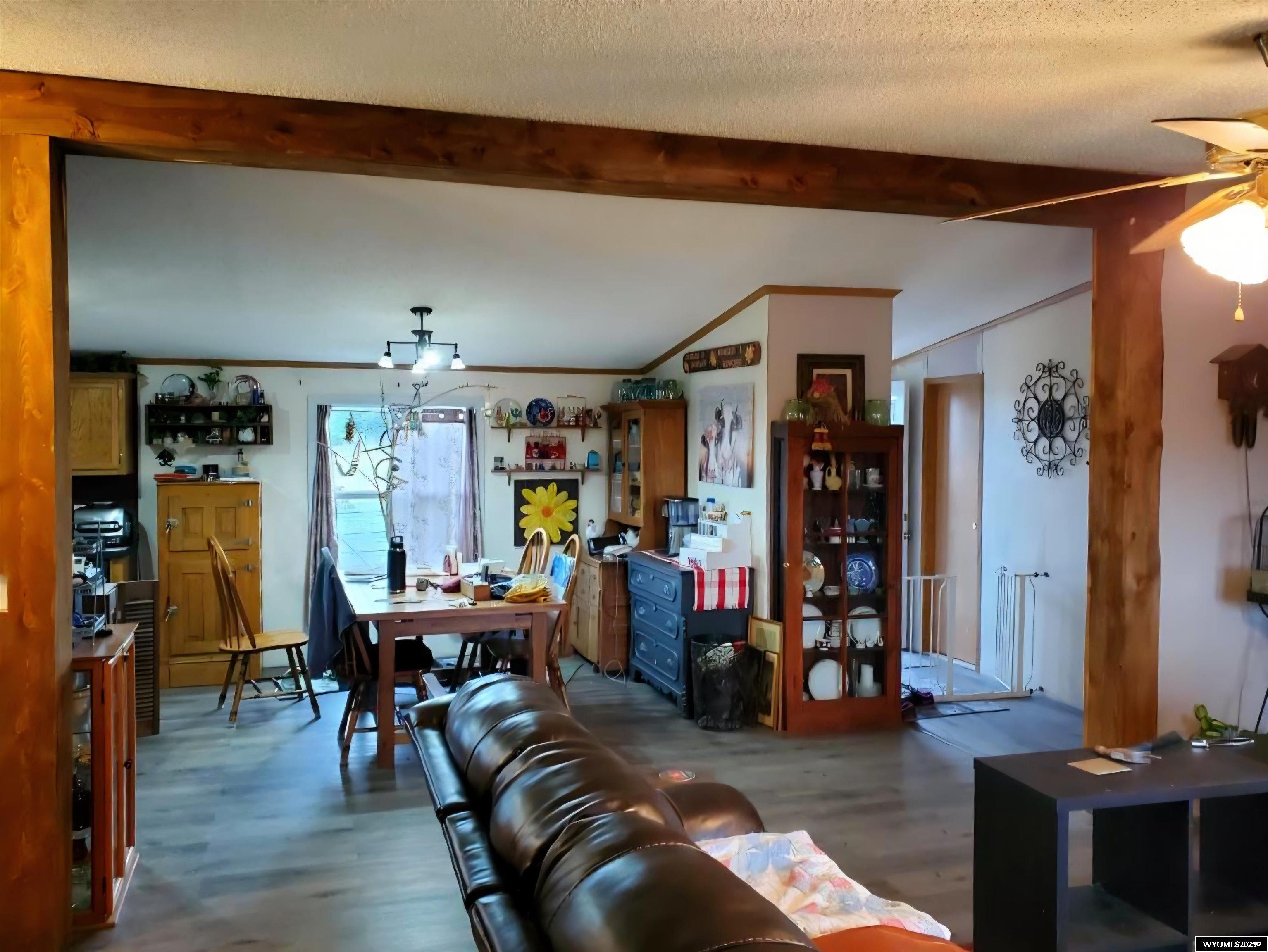 4711 Hope Road Torrington, WY 82240 - Photo 6 of 35