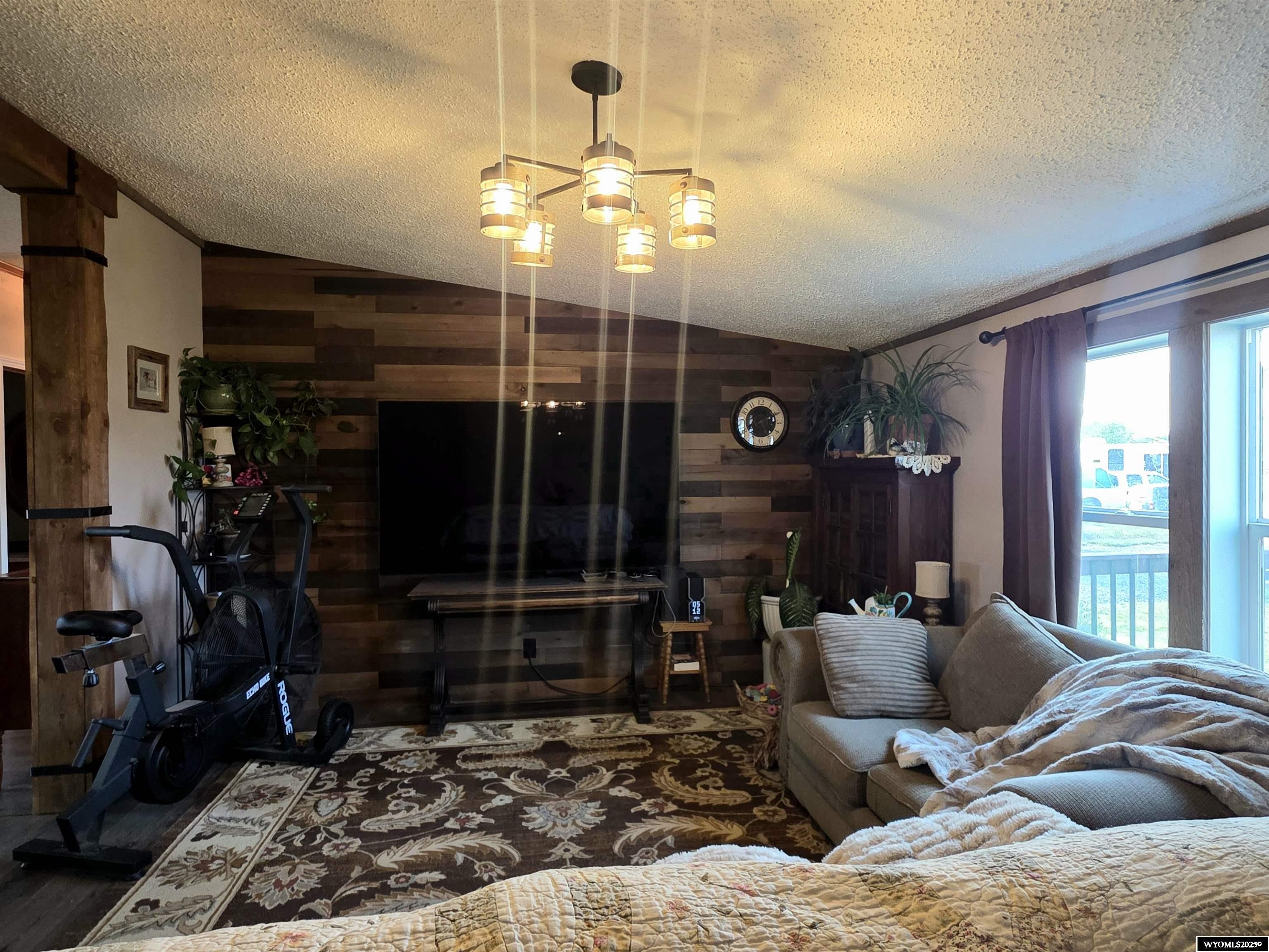 4711 Hope Road Torrington, WY 82240 - Photo 7 of 35