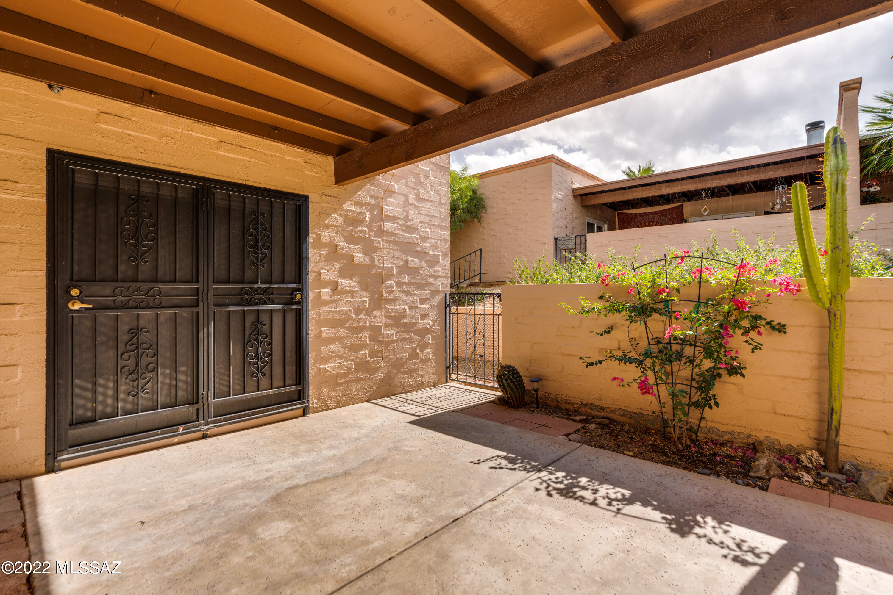 4222 East Allison Road Tucson, AZ 85712 - Photo 6 of 43 Gallery Image 6