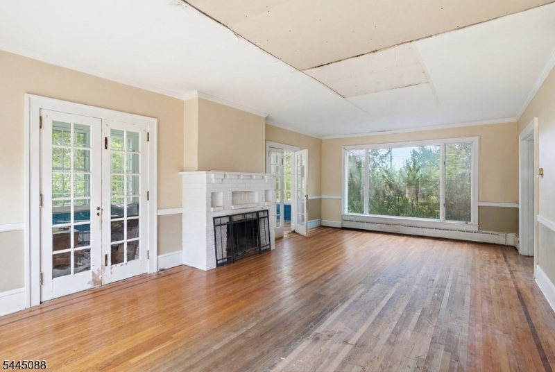 474 Cooper Street Woodbury, NJ 08096 - Photo 5 of 39