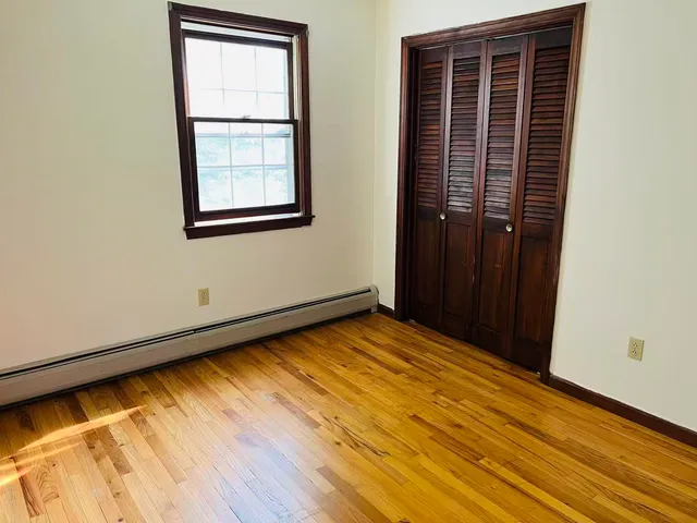 $668,000 | 303 Pinehurst Drive, Shelburne, VT 05482