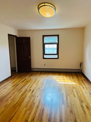 $668,000 | 303 Pinehurst Drive, Shelburne, VT 05482