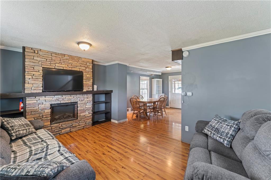 446 McClane Farm Road Washington, PA 15301 - Photo 7 of 16 Gallery Image 7