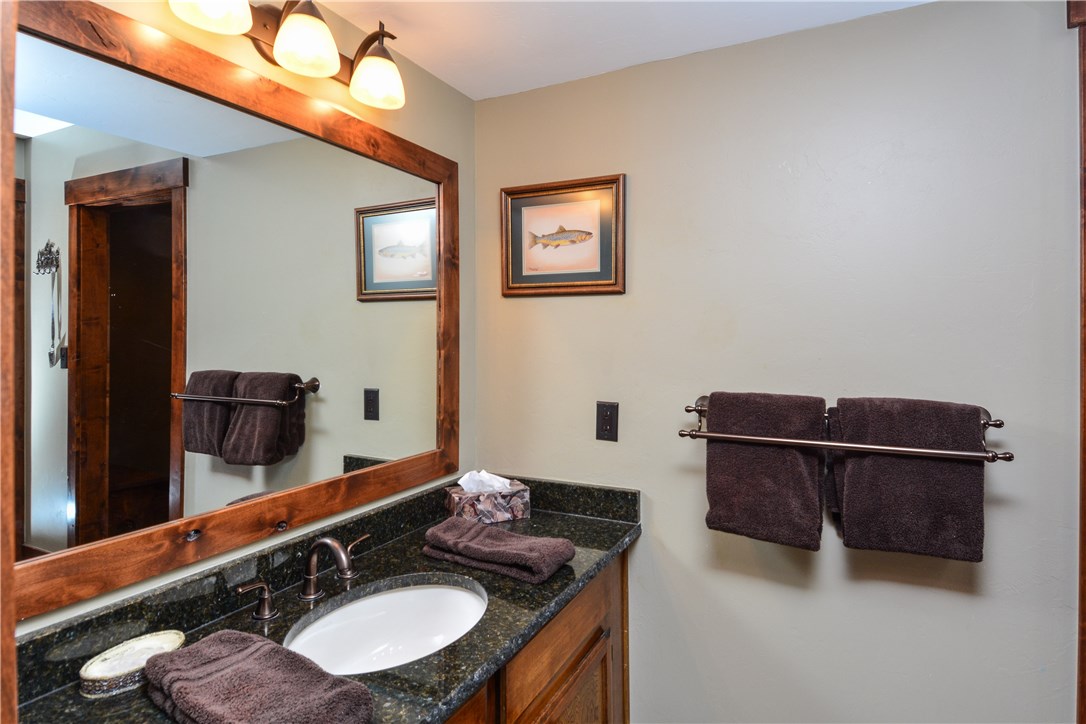 325 Four Oclock Road, Unit 104 Breckenridge, CO 80424 - Photo 16 of 20 Gallery Image 16