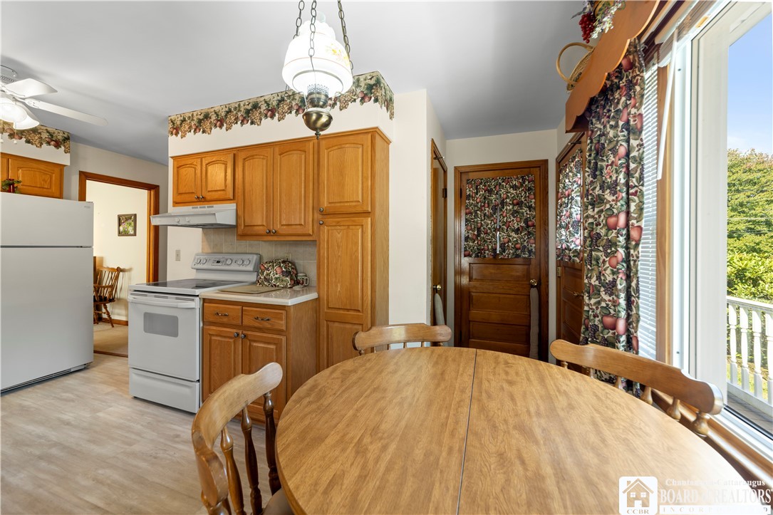 204 Berry Road Pomfret, NY 14063 - Photo 12 of 35