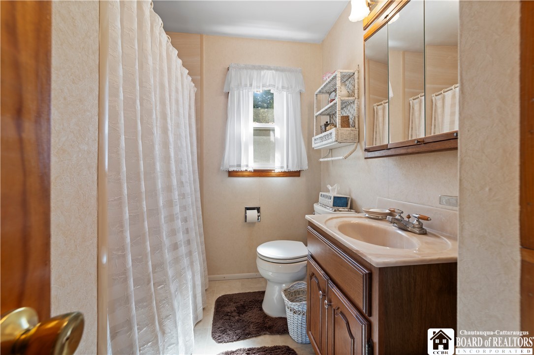 204 Berry Road Pomfret, NY 14063 - Photo 23 of 35